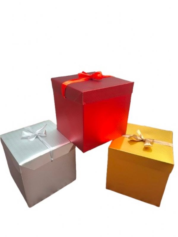 Photo of Medium Gift Box Holographic 3 Asst  Pk12