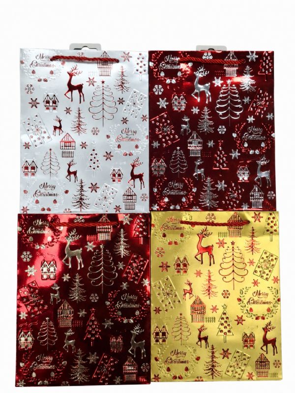 Photo of Medium Chirstmas Forest Gift Bag Pk12